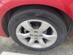 Granate Usado 2006 Peugeot 307 CC Descapotable | 2700 € (Super precio)