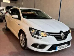 Blanco Usado 2020 Renault Mégane IV Business Utilitario | 9200 € (Precio justo)