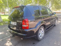 Negro Usado 2011 Ssangyong Rexton II Limited SUV | 5499 € (Caro)