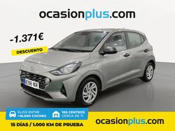 Gris Usado 2022 Hyundai i10 Utilitario | 10.250 € (Precio justo)