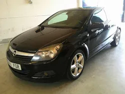 Negro Usado 2006 Opel Astra GTC Sport Utilitario | 2660 € (Buen precio)