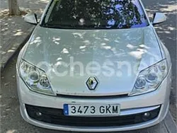 Gris / plata Usado 2009 Renault Laguna III Expression Berlina | 4500 € (Precio justo)