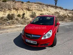 Rojo Usado 2009 Opel Corsa Sport Berlina | 4400 € (Precio justo)