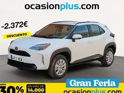 Blanco Nuevo 2024 Toyota Yaris Cross Active SUV | 23.637 € (Precio justo)