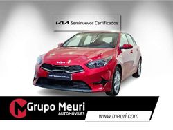 Rojo Usado 2023 Kia Ceed Utilitario | 19.500 € (Precio justo)