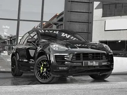 Negro Usado 2015 Porsche Macan S SUV | 49.900 € (Caro)