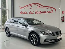Plateado Usado 2020 VW Passat Executive Familiar | 22.490 € (Precio justo)