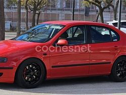 Rojo Usado 2000 Seat Leon Sport Berlina | 2600 € (Buen precio)