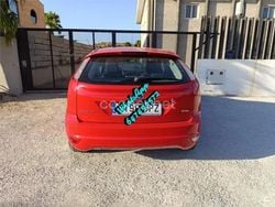 Rojo Usado 2009 Ford Focus Trend Familiar | 5300 € (Precio justo)