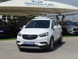 Blanco Usado 2018 Opel Mokka X Excellence SUV | 16.900 € (Un poco caro)