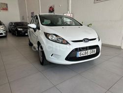 Blanco Usado 2009 Ford Fiesta Trend Utilitario | 7499 € (Un poco caro)