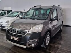 Gris / plata Usado 2017 Peugeot Partner Tepee Outdoor Monovolumen | 12.890 € (Precio justo)