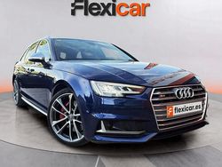 Azul Usado 2018 Audi A4 Premium Familiar | 37.490 €