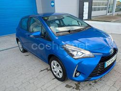 Azul Usado 2019 Toyota Yaris Hybrid Active Berlina | 16.200 € (Precio justo)