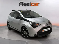 Gris Usado 2020 Toyota Aygo X-wave Utilitario | 9690 € (Buen precio)