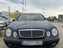 Azul Usado 2004 Mercedes CLK200 | 5500 € (Precio justo)