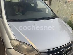 Gris / plata Usado 2007 Honda FR-V Monovolumen | 3700 €