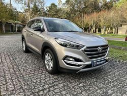 Gris Usado 2017 Hyundai Tucson SUV | 19.990 € (Precio justo)