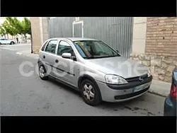 Gris / plata Usado 2002 Opel Corsa Cosmo Berlina | 2000 € (Precio justo)