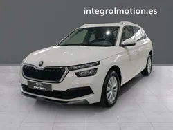 Blanco Usado 2021 Skoda Kamiq Ambition SUV | 19.900 € (Precio justo)