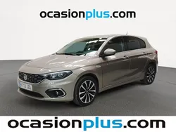 Beige Usado 2017 Fiat Tipo Lounge Utilitario | 11.900 € (Precio justo)