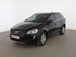 Negro Usado 2017 Volvo XC60 Momentum SUV | 21.399 € (Precio justo)