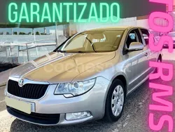 Gris / plata Usado 2012 Skoda Superb Ambition Berlina | 6499 € (Precio justo)