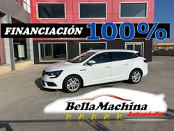 Blanco Usado 2020 Renault Mégane IV LIMITED | 12.250 € (Precio justo)