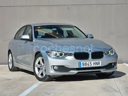 Gris Usado 2013 BMW 320 Berlina | 10.999 € (Buen precio)