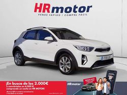 Rojo Usado 2022 Kia Stonic SUV | 15.640 € (Precio justo)