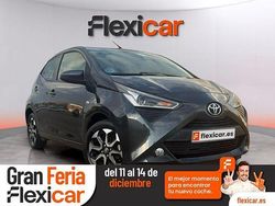 Negro Usado 2018 Toyota Aygo X-play Utilitario | 12.490 € (Precio justo)