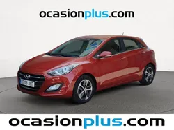 Rojo Usado 2015 Hyundai i30 Utilitario | 8600 € (Precio justo)