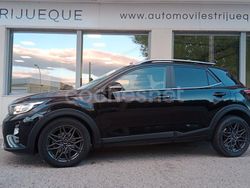 Negro Usado 2020 Kia Stonic SUV | 16.900 € (Un poco caro)