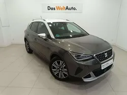 Gris Usado 2023 Seat Arona Xperience SUV | 18.290 € (Precio justo)