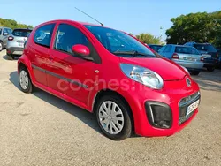 Rojo Usado 2013 Citroën C1 Attraction Utilitario | 5500 €