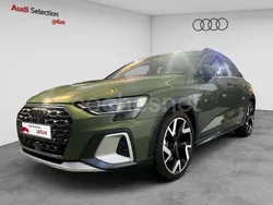 Verde Usado 2024 Audi A3 e-tron Advanced Utilitario | 36.990 € (Caro)