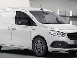 Blanco Nuevo 2025 Mercedes eCitan | 41.603 € (Un poco caro)
