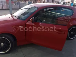 Rojo Usado 2009 BMW 116 Utilitario | 7500 € (Un poco caro)