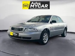 Gris / plata Usado 2000 Audi A4 Berlina | 3990 €