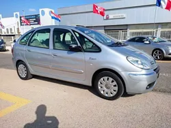 Plateado Usado 2004 Citroën Xsara Picasso Exclusive Monovolumen | 4900 €