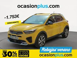 Amarillo Usado 2023 Kia Stonic SUV | 19.290 € (Un poco caro)