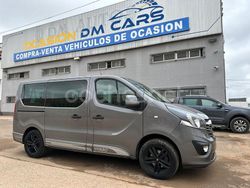 Gris / plata Usado 2017 Opel Vivaro Van | 22.990 € (Caro)