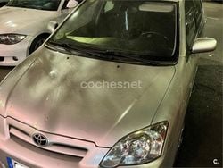 Gris / plata Usado 2004 Toyota Corolla Sol Berlina | 3500 € (Precio justo)