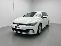 Blanco Usado 2022 VW Golf VIII Life Berlina | 19.590 € (Buen precio)