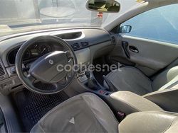 Verde Usado 2002 Renault Laguna II Expression Berlina | 3000 € (Caro)