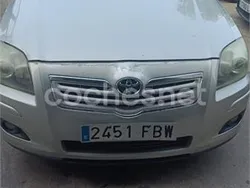 Gris / plata Usado 2006 Toyota Avensis Sol Berlina | 4200 € (Precio justo)