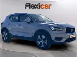 Blanco Usado 2021 Volvo XC40 Momentum SUV | 19.290 € (Buen precio)