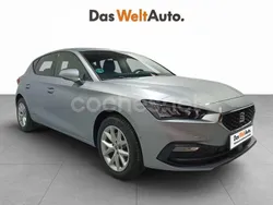 Gris plata Usado 2024 Seat Leon Style Berlina | 22.890 € (Super precio)