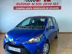 Azul Usado 2017 Toyota Yaris Active Berlina | 11.900 € (Precio justo)