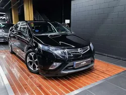 Negro Usado 2012 Opel Ampera Excellence Utilitario | 12.500 €